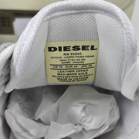 Diesel Owens White, Red, Blue, and Tan Running Sneakers Men's Size 10 - Picture 7 of 14